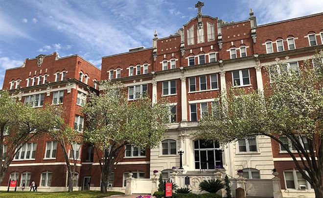 UIW Administration Building Summer Edition